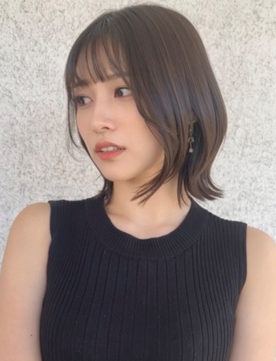 レイヤーボブ/ダークブラウン/シースルーバング/30代