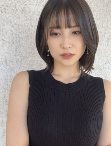 レイヤーボブ/ダークブラウン/シースルーバング/30代